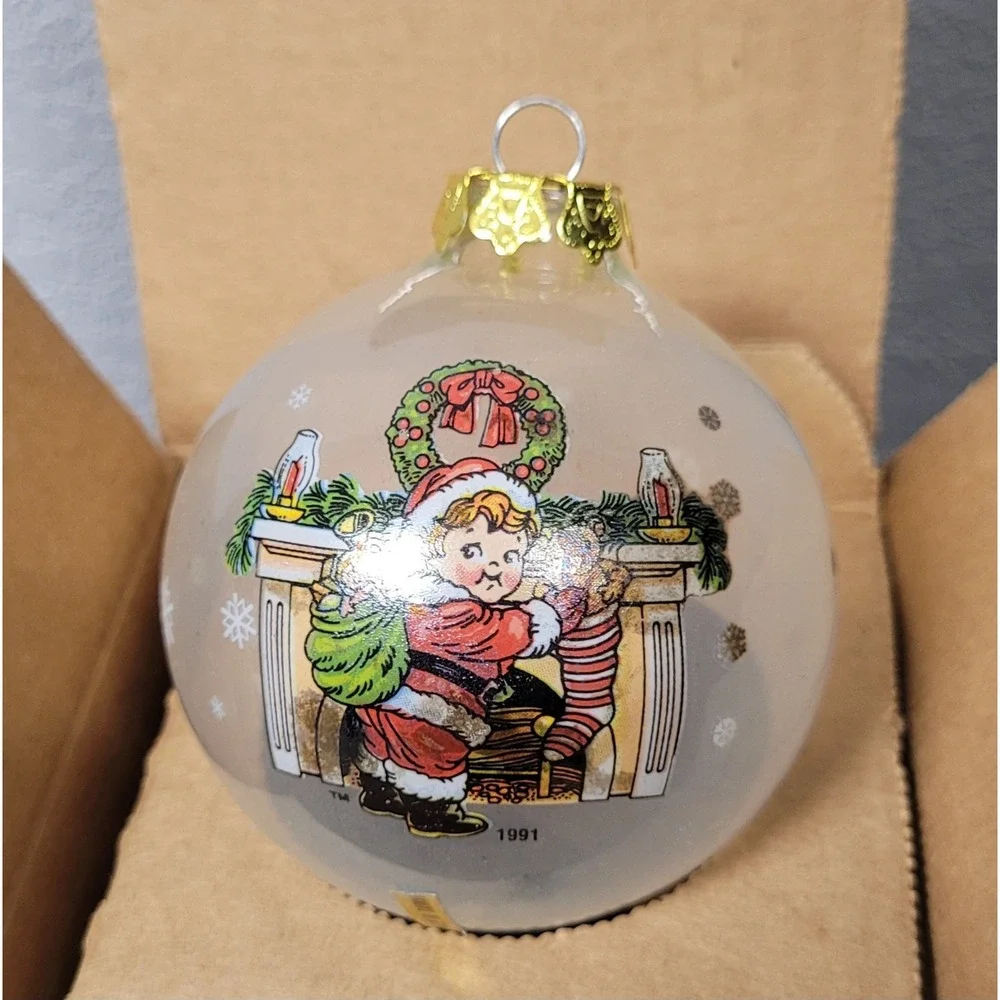 Vintage 1991 Campbell's Kids Collector's Edition Christmas Glass Ball Ornament